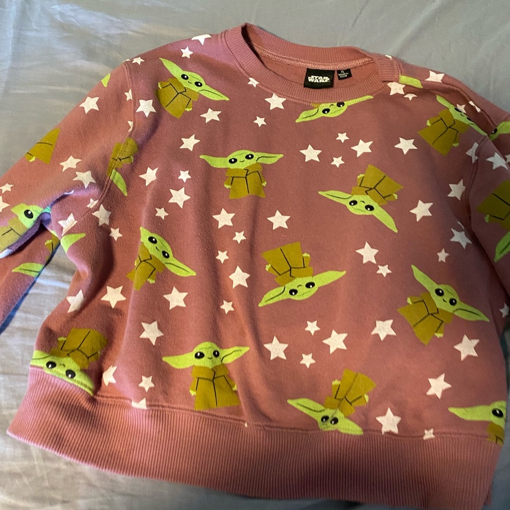Star Wars Yoda sweat shirt